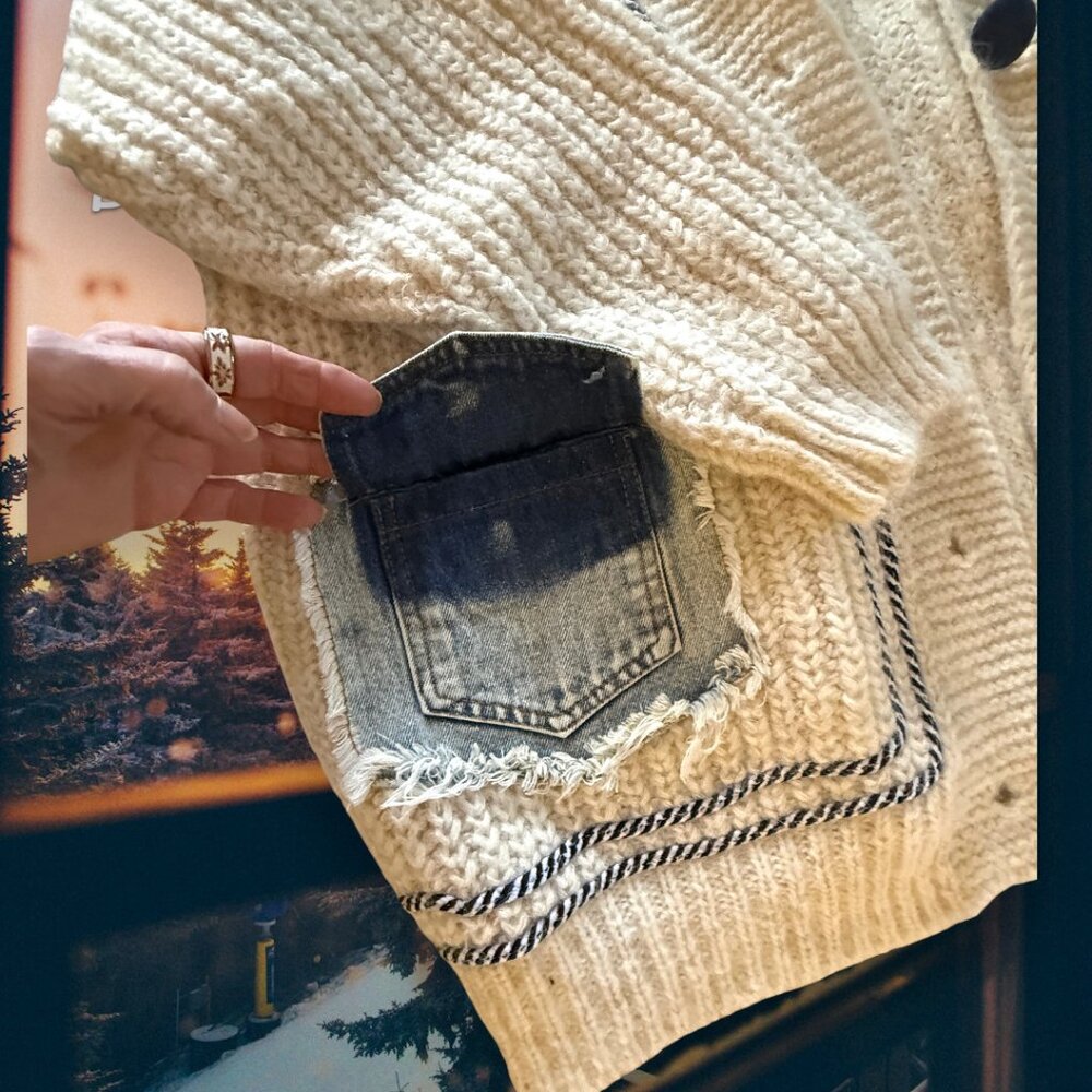 Softest Sweater You'll Ever Wrap Around Your Body Chunky Boho Denim Accent Cardi - Picture 8 of 11